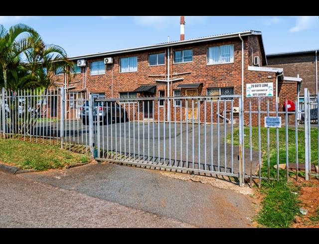 3 BEDROOM DUPLEX FOR SALE IN AUSTERVILLE